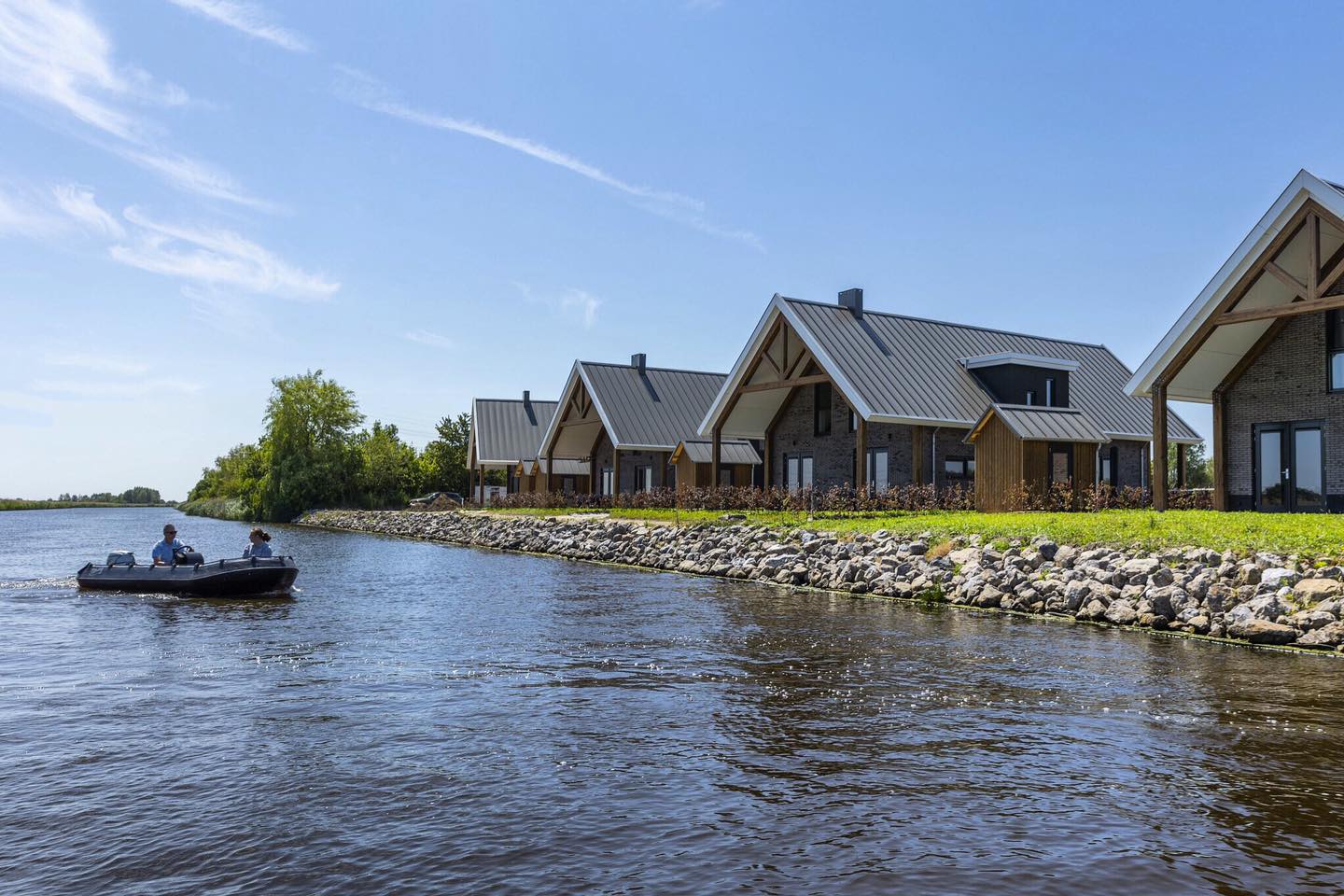Villa (10p) met wellness aan het water