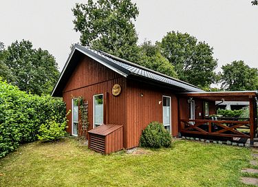 Schönes Ferienhaus im Wald für 4 Personen