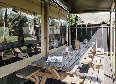 Robuste Lodge für 8 Personen mit Holzofen - 21
