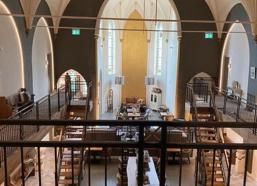 Unique hotel in a beautiful neo-Gothic church - 1