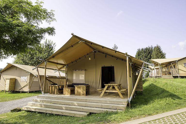 Tente glamping de luxe (7p) dans les Ardennes - 1