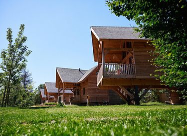 Einzigartiges Holzferienhaus mit Whirlpool (6p). - 3