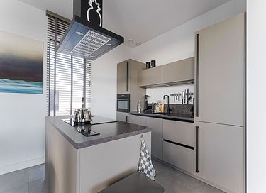 Logement de vacances moderne au bord de l'eau - 9