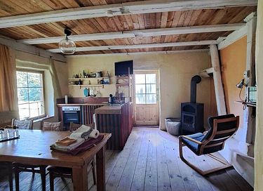 Séjour spacieux dans une grange en bois avec cinéma - 8