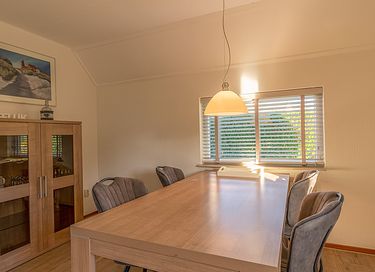 Hondvriendelijk huis met grote tuin op Texel - 9