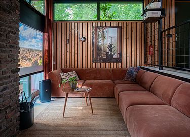 Logement de vacances design avec bain à remous - 13