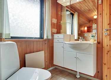 Vakantiehuis aan het water op een mooie plek - 30