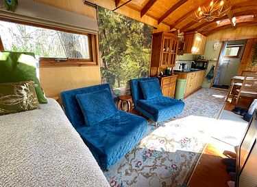 Beautiful gipsy wagon for 2 people - 10