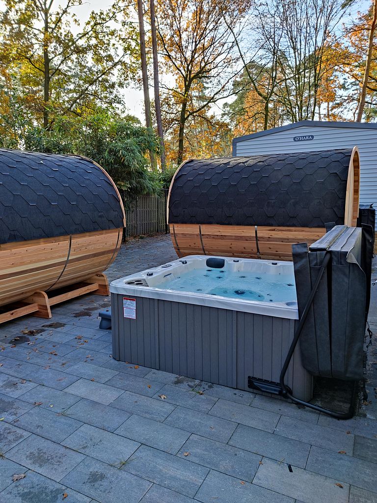 Nuitée en forêt avec sauna et jacuzzi - 1