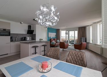 Luxe appartement direct aan het IJsselmeer - 12