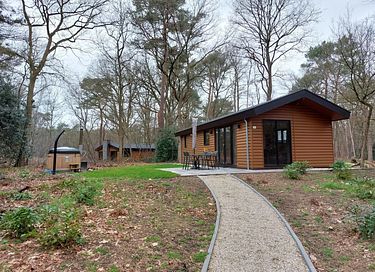 Houten vakantiewoning met privé hottub