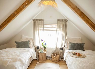 Cozy family cottage near beach and sea - 11