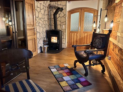 Sfeervol Vakantiehuis met Wellness  - 5
