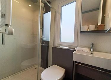Tiny House met terras in een mooie omgeving - 10