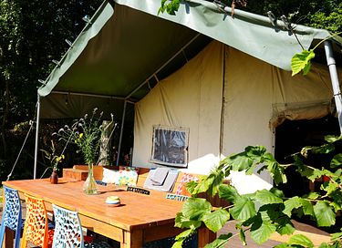 Tente safari pour 8 personnes en éco-camping