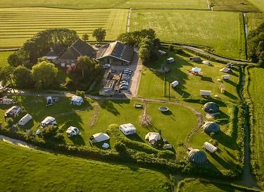 Special stay in a thatch igloo - 2