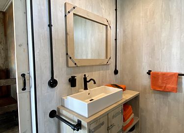Special stay in a luxury Glamtainer - 6