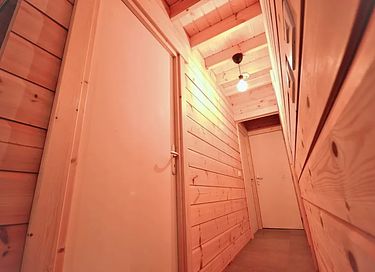 Geräumiges Chalet für Familien im Wald - 8