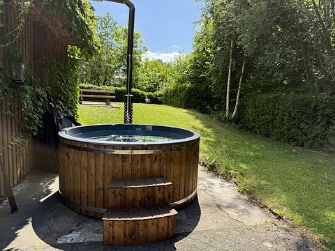 Groepshuis met hottub in Sauerland - 3