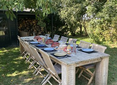 Beautifully renovated farmhouse with many luxuries - 6