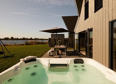 Villa en bord de mer avec bain à remous