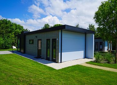 Modern holiday home with sauna and hot tub - 3