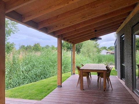 Logement de vacances avec embarcadère privé, à proximité de la mer - 2