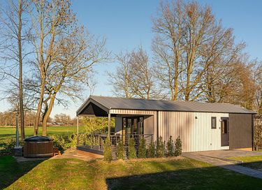 Lovely holiday home with sauna and hot tub