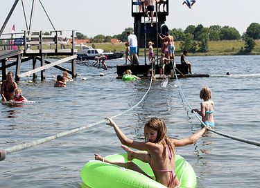 Einzigartige Deichsuite an einem See  - 34