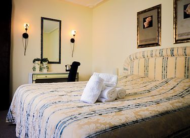 Historische hotelkamer bij een mooi kasteel  - 5