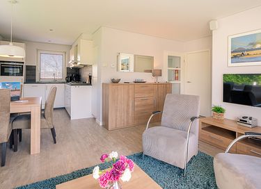 Bungalow with garden and close to the beach - 9