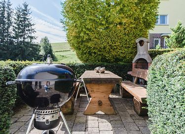 Maison de campagne spacieuse avec sauna privé et cabane de barbecue - 40