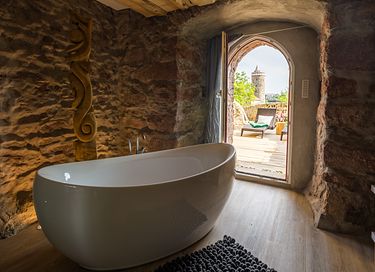 Luxe wellness suite in romantische toren - 15