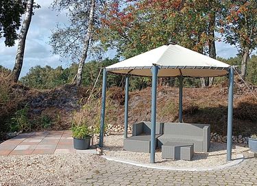 Vakantiehuis met uitzicht op een meer - 17