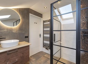 Rummelig og luksuriøs villa tæt på havet - 33