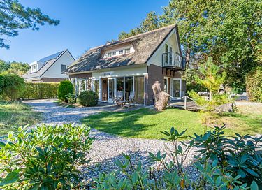 Cottage near the beach on Texel - 2