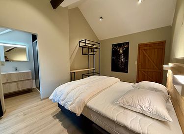 Luxuriöse Familienresidenz mit privatem Hallenbad - 16
