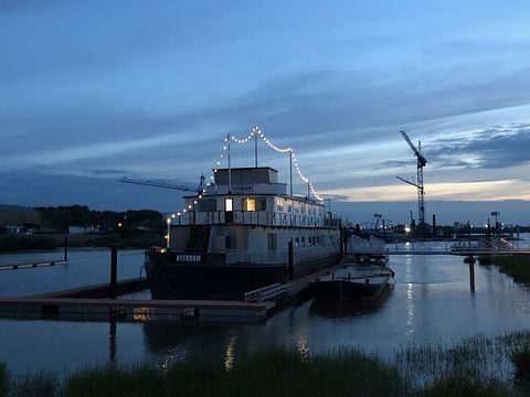 B&B op een schip met uitzicht op uiterwaarden - 3