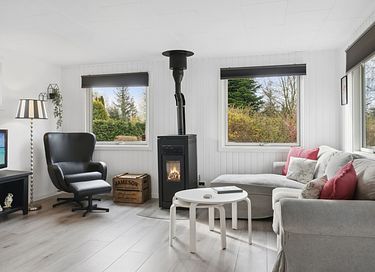 Vakantiehuis omringd door groen met tuin - 22