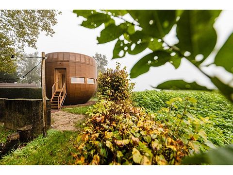Unique accommodation with built-in jacuzzi - 4