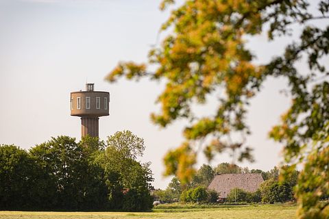Spend the night in a romantic water tower - 2