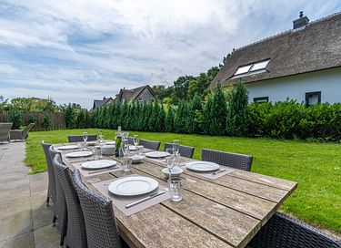 Spacious 10-person vacation villa on Texel - 30