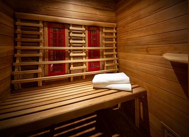 Romantic tower with wellness in the Eifel - 29