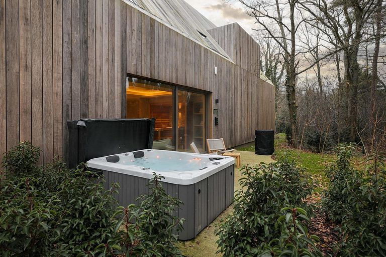Romantic wellness suite in the forest - 1