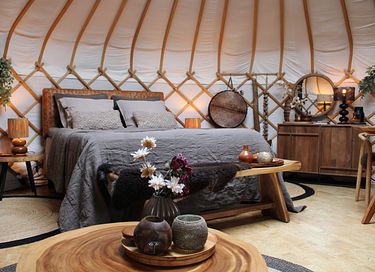 Luxe yurt met houtkachel en privé sanitair - 9