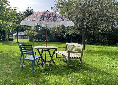 Vrijstaand huisje in een boomgaard op Texel - 22