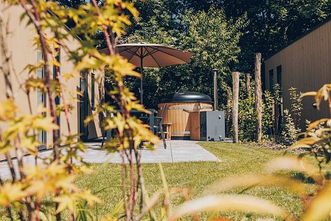 Petit lodge avec jacuzzi pour 2 personnes - 3