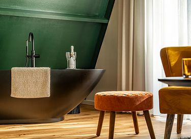 Schönes Waldhaus mit romantischer Badewanne - 8