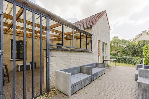 Geräumige Gruppenunterkunft mit überdachter Terrasse - 2