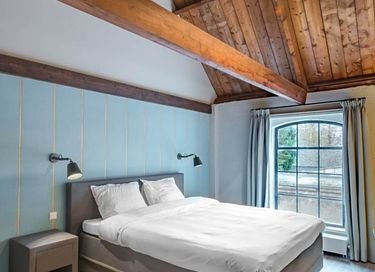 Unique B&B on an estate with a waterfall - 7
